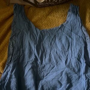 Blue top size small